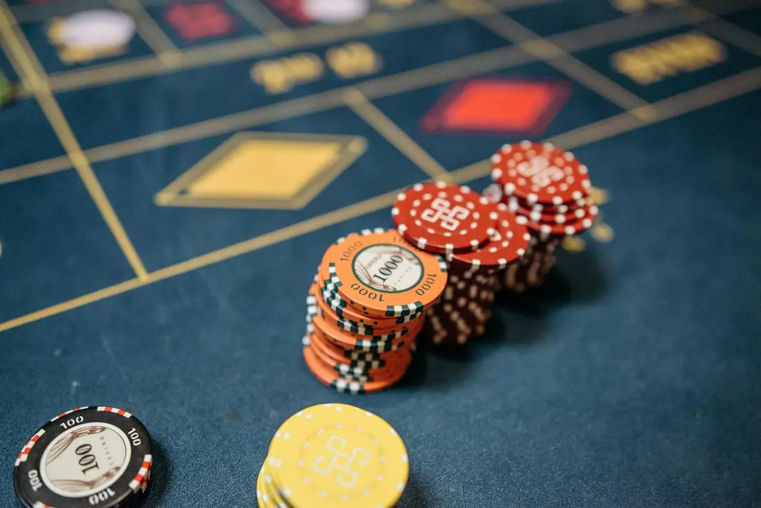 Sala de casino online com slots e mesas de jogo GoldenPark